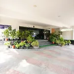 Hotel Grand Bee Bangalore