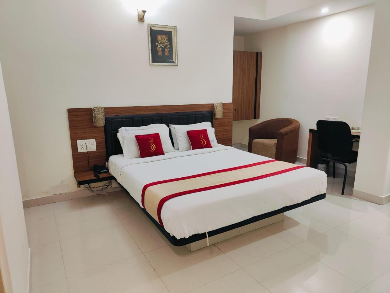 Grand Bee Hotel Bangalore