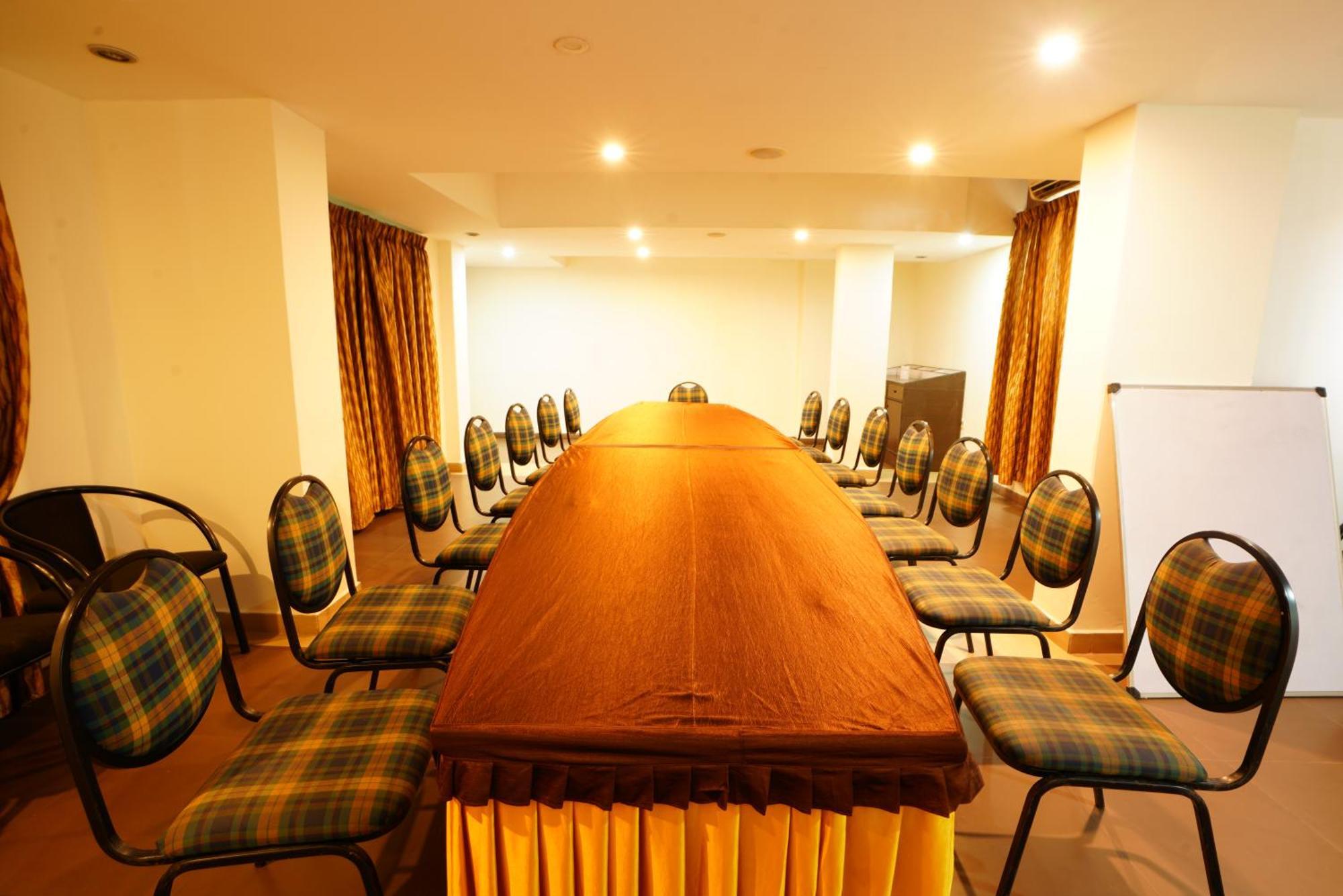 Grand Bee Hotel Bangalore