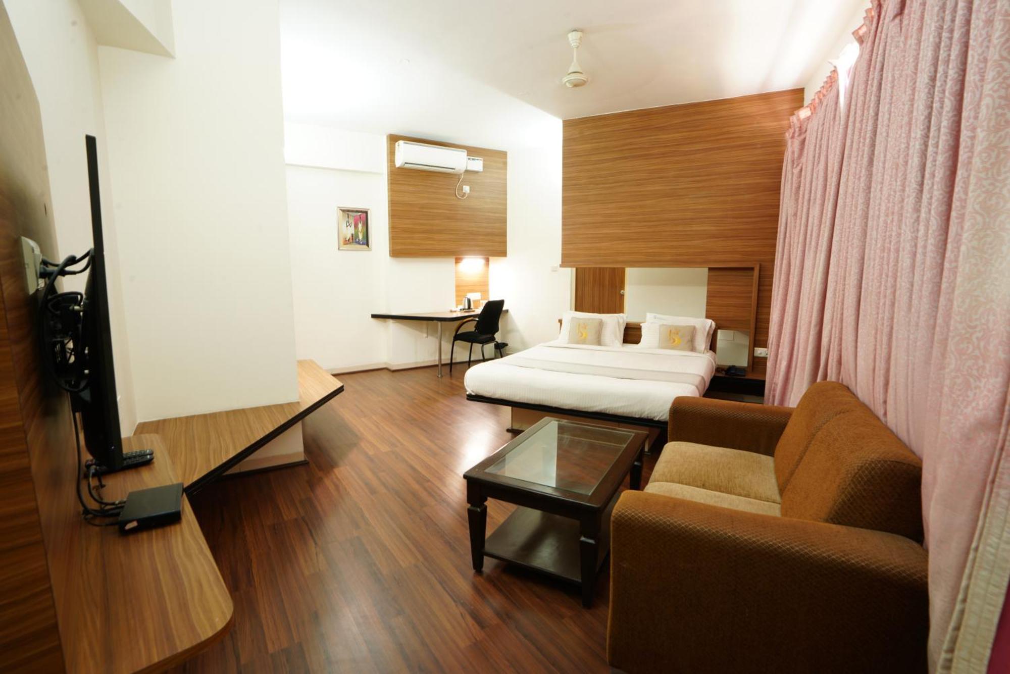 Grand Bee 3* Bangalore
